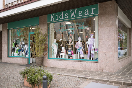 KidsWear - Kinderbekleidung und Accessoires 0-14 Jahre - Lana Andreas - Hofer - Str., 7, 39011 Lana, Autonome Provinz Bozen - Südtirol, Italia