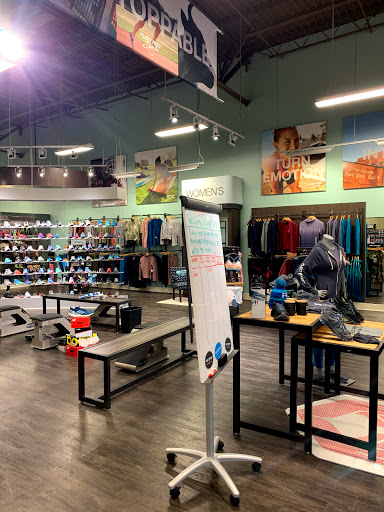 Running Store «Fleet Feet Sports Durham», reviews and photos, 6807 Fayetteville Rd #105, Durham, NC 27713, USA