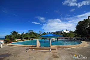 Bonista Beach Resort image