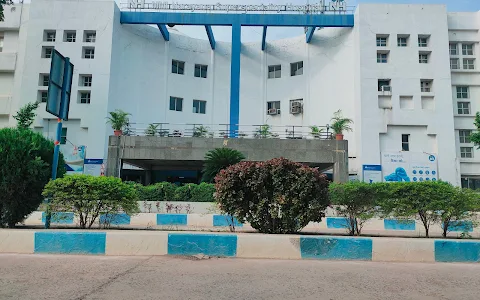 NH MMI Narayana Superspeciality Hospital, Raipur image