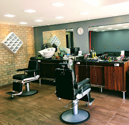 Dupin Barber Shop