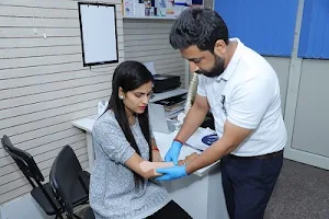 INDIAN SPINE AND PAIN CARE CENTER - Best Physiotherapy Clinic and Center in Greater Noida image