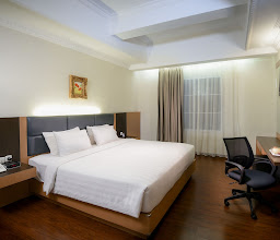 D'Senopati Malioboro Grand Hotel photo