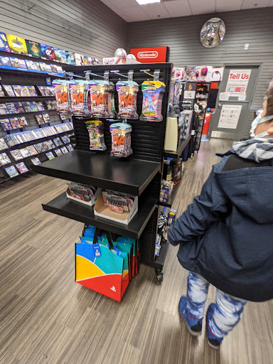 Video Game Store «GameStop», reviews and photos, 3118-B Northline Ave, Greensboro, NC 27408, USA