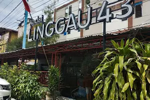 Rumah Makan Linggau image