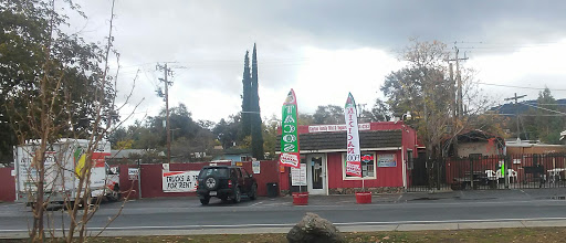 Grocery Store «Gaytan Family Market», reviews and photos, 14110 Austin Rd, Clearlake, CA 95422, USA