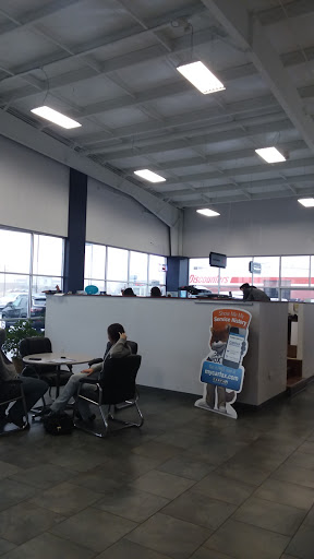 Car Dealer «Wilmington Auto Center», reviews and photos, 1780 Rombach Ave, Wilmington, OH 45177, USA