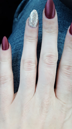 Nail Salon «4 Season Nail», reviews and photos, 506 S Main St, Leitchfield, KY 42754, USA