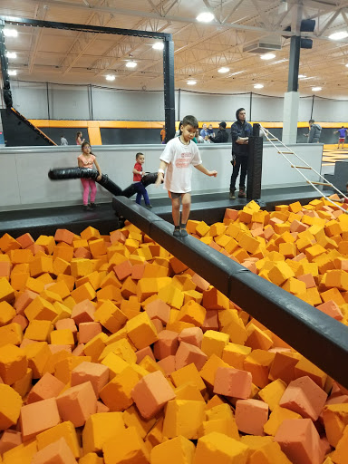 Shopping Mall «Shops at CenterPoint», reviews and photos, 3665 28th St SE, Grand Rapids, MI 49512, USA