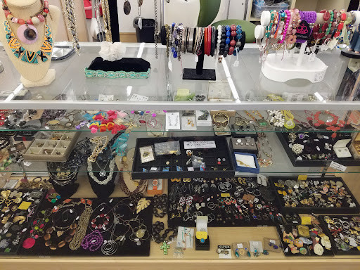 Thrift Store «Alpha Omega Thrift Store», reviews and photos, 8411 Southside Blvd, Jacksonville, FL 32256, USA