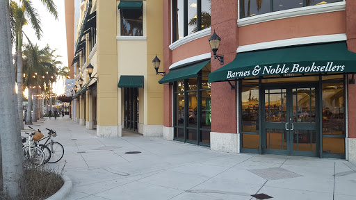 Book Store «Barnes & Noble», reviews and photos, 5701 Sunset Dr #196, South Miami, FL 33143, USA