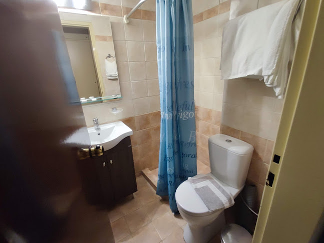 Νοταρά 142, Πειραιάς 185 36