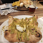 Photo n°3 de l'avis de Loredana.o fait le 19/11/2023 à 19:59 sur le  Camurrìa PEDARA - Pizza&Food à Pedara