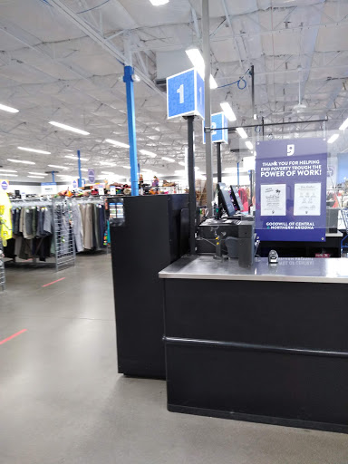 Thrift Store «Power & McDowell Goodwill Retail Store & Donation Center», reviews and photos, 2665 N Power Rd, Mesa, AZ 85215, USA