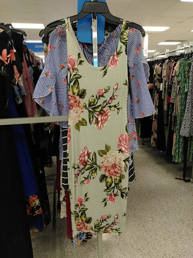 Clothing Store «Ross Dress for Less», reviews and photos, 15529 E Broadway Ave, Spokane Valley, WA 99037, USA