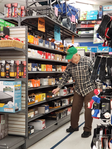 Sporting Goods Store «Big 5 Sporting Goods», reviews and photos, 3132 Stevens Creek Blvd, San Jose, CA 95117, USA