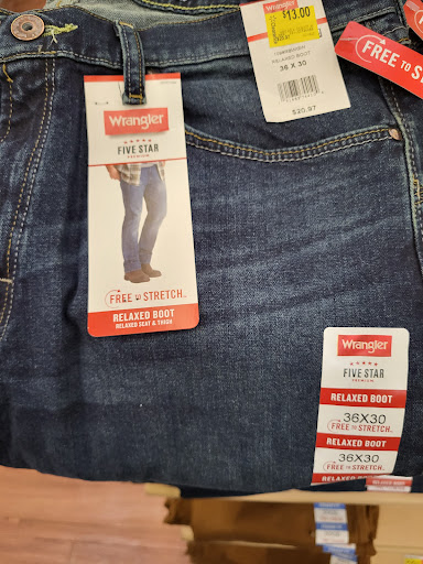 Discount Store «Walmart», reviews and photos, 375 S Main St, Timberville, VA 22853, USA