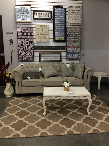 Thrift Store «Stuff Etc», reviews and photos, 2818 Commerce Dr, Coralville, IA 52241, USA