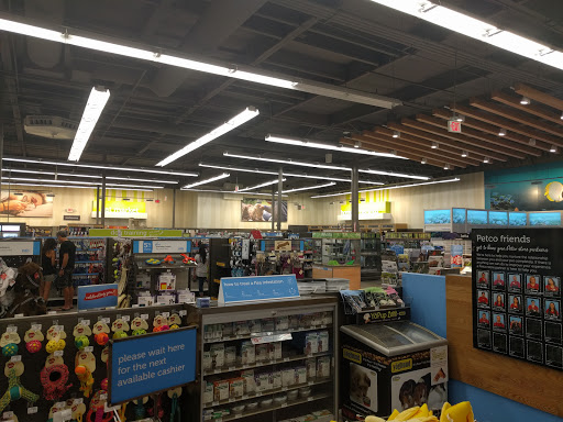 Pet Supply Store «Petco Animal Supplies», reviews and photos, 3495 Sports Arena Blvd, San Diego, CA 92110, USA