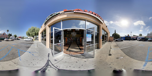 Laundromat «Sparklean Laundromat South Gate», reviews and photos, 8936 State St, South Gate, CA 90280, USA