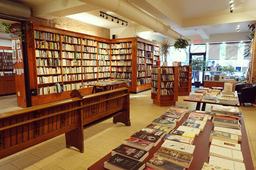 Antique bookstores Montreal