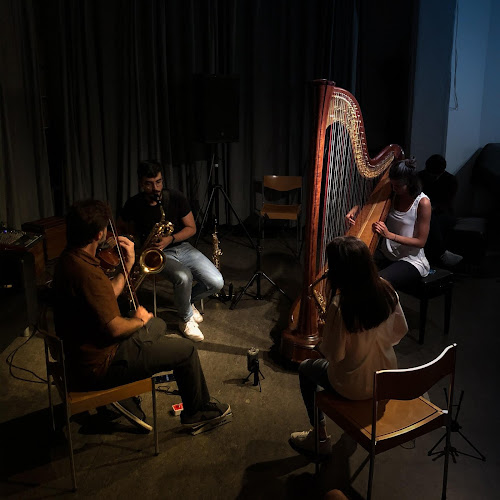 Rezensionen über Werkstatt für Improvisierte Musik in Zürich - Musikgeschäft
