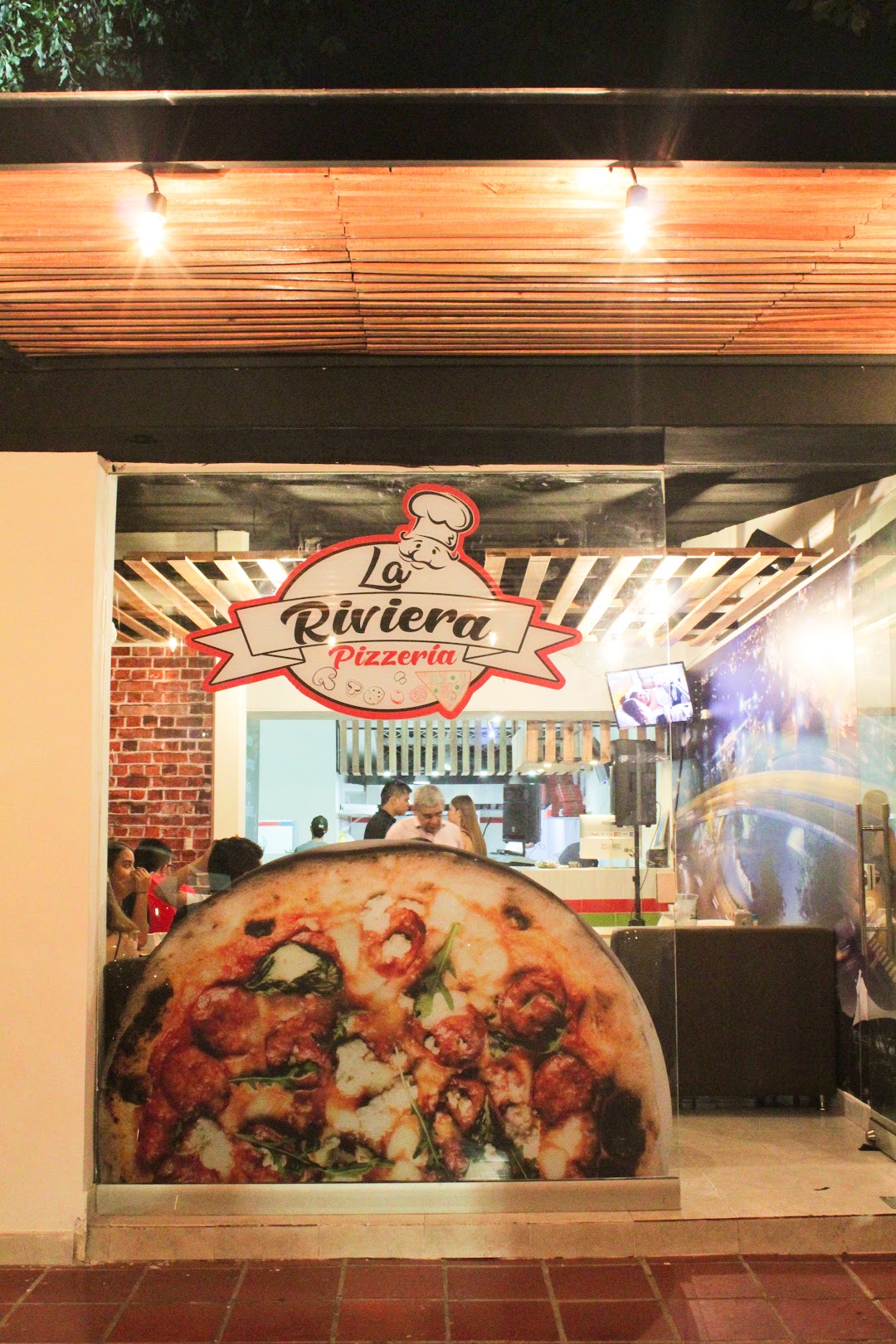 La riviera pizzeria