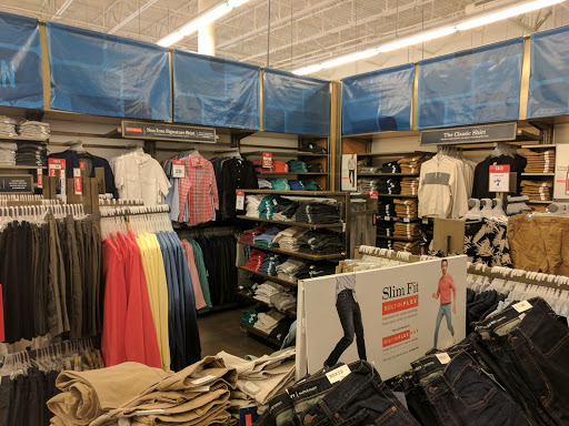 Clothing Store «Old Navy», reviews and photos, 1201 Barbara Jordan Blvd, Austin, TX 78723, USA