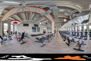 FitX Fitnessstudio image