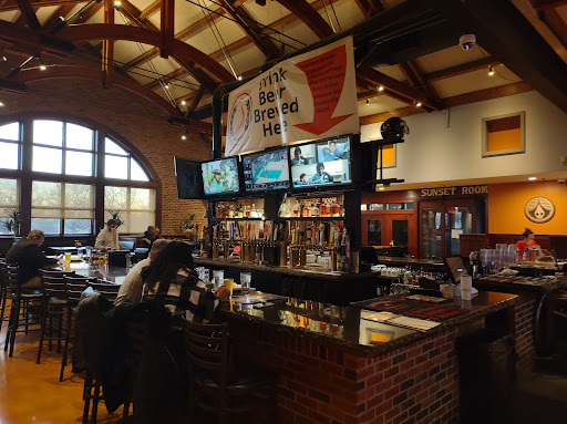 Firehouse Grill & Brewery image 3
