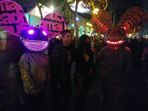 Car Wash «Santa Palm Car Wash», reviews and photos, 8787 Santa Monica Blvd # A, Los Angeles, CA 90069, USA