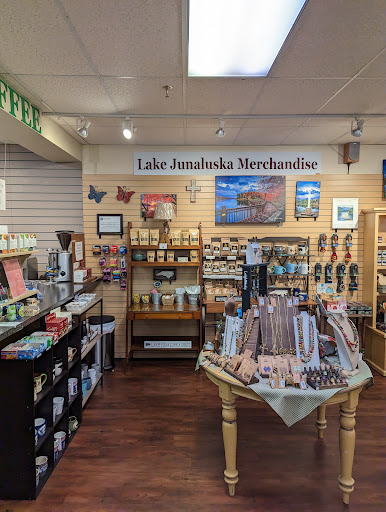 Junaluska Gifts & Grounds