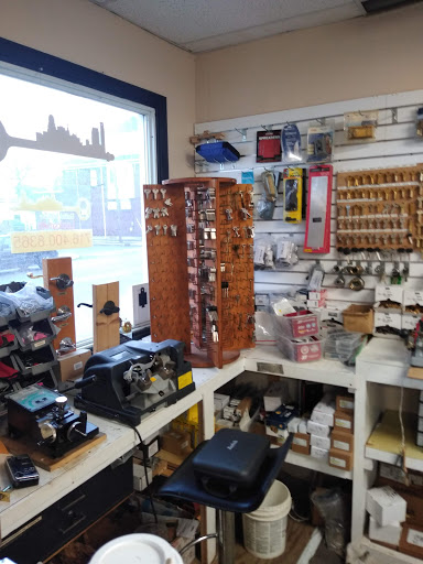 Locksmith «Buffalo Mobile Locksmith», reviews and photos, 1877 Clinton St, Buffalo, NY 14206, USA