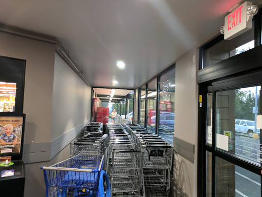 Supermarket «Rosauers Supermarkets», reviews and photos, 907 W 14th Ave, Spokane, WA 99204, USA