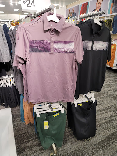 Department Store «Target», reviews and photos, 160 N Research Pl, Central Islip, NY 11722, USA