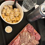 Photo n°4 de l'avis de Silvia.i fait le 09/02/2024 à 06:51 sur le  Bottega Portici - 2 Torri à Bologna