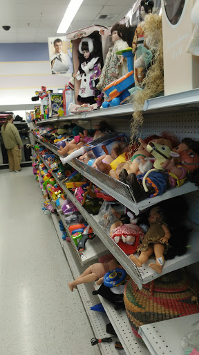 Thrift Store «Goodwill», reviews and photos