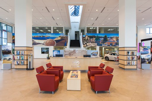 Toyota Dealer «Folsom Lake Toyota», reviews and photos, 12747 Folsom Blvd, Folsom, CA 95630, USA