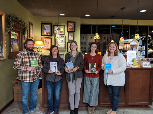 Book Store «FoxTale Book Shoppe», reviews and photos, 105 E Main St, Woodstock, GA 30188, USA