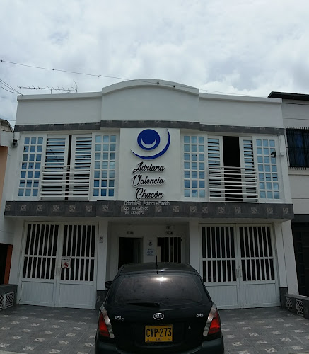 Adriana Valencia Odontología - Palmira