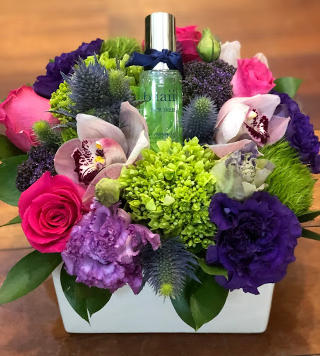 Florist «Petals Flowers & Fine Gifts», reviews and photos, 4 Rockland Rd, Wilmington, DE 19807, USA