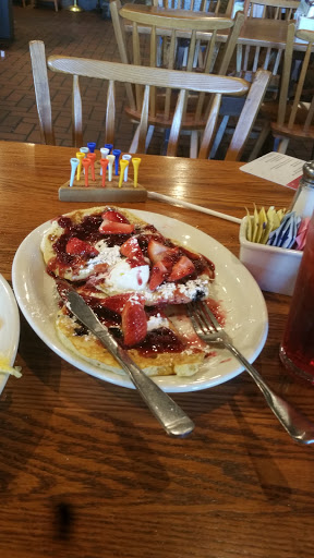 American Restaurant «Cracker Barrel Old Country Store», reviews and photos, 6251 Westport Ave, Shreveport, LA 71129, USA