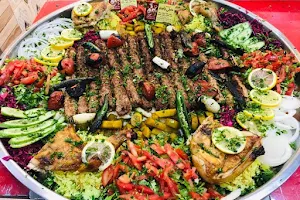 مطعم حجي باسم image