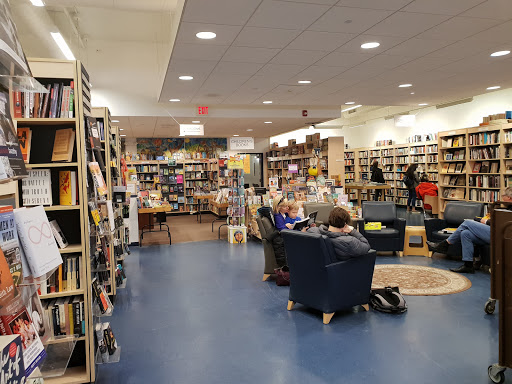 Book Store «Labyrinth Books», reviews and photos, 122 Nassau St, Princeton, NJ 08542, USA