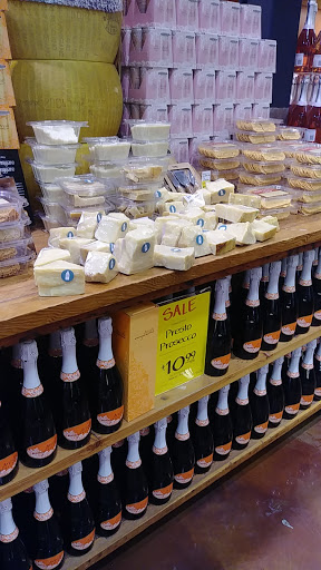 Grocery Store «Whole Foods Market», reviews and photos, 815 SE 160th Ave, Vancouver, WA 98683, USA