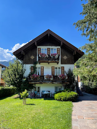 Photo Ferienwohnung Haus Schweigart-Ferienwohnungen 82481 Mittenwald