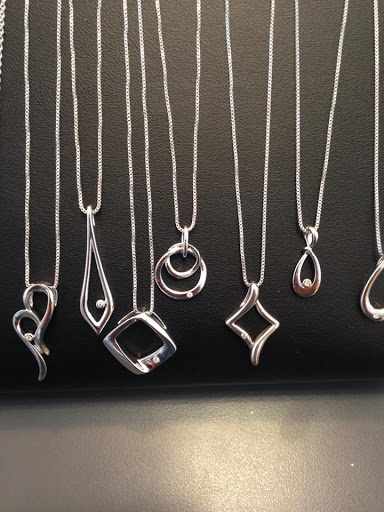 Jeweler «Flores Jewelers», reviews and photos, 1515 Lee Trevino Dr, El Paso, TX 79936, USA