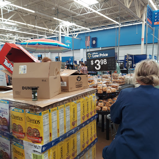 Department Store «Walmart Supercenter», reviews and photos, 200 Old Fair Grounds Way, Kilmarnock, VA 22482, USA