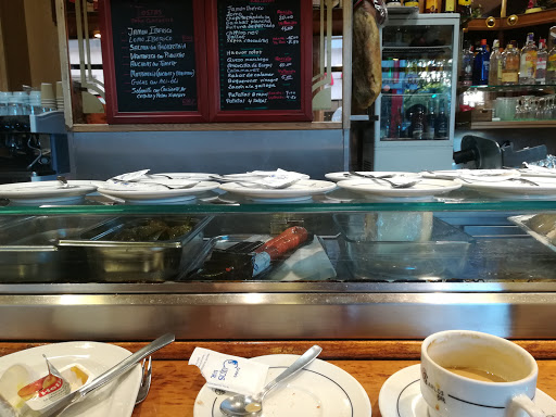 Cafetería Carlos Bar
