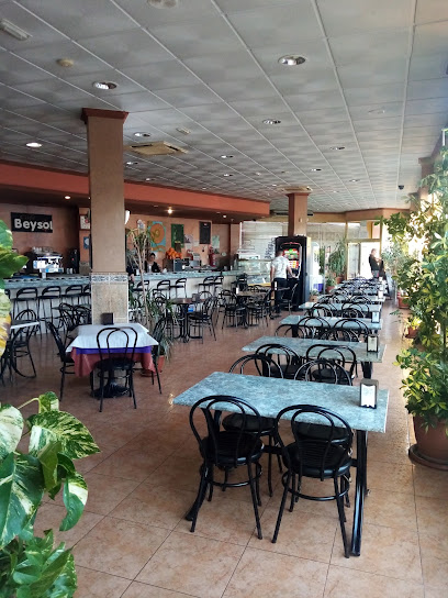 Cafetería-restaurante bar Eureka - 04738, Almería, Spain